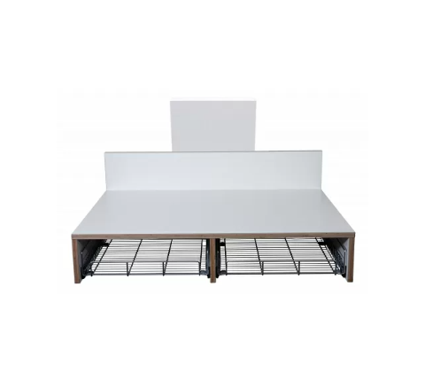 CE-mærket puslebord til institutioner 962 x 900 mm fra ST Skoleinventar, inkl trådløs fjernbetjening.