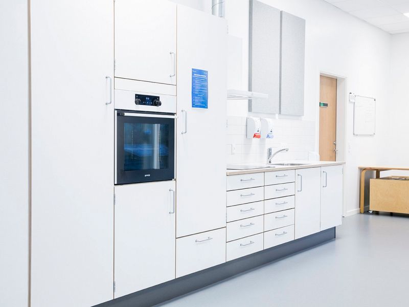 Børnehuset-Fladhøj-personalekøkken-2 Børnehuset-Fladhøj-personalekøkken-2