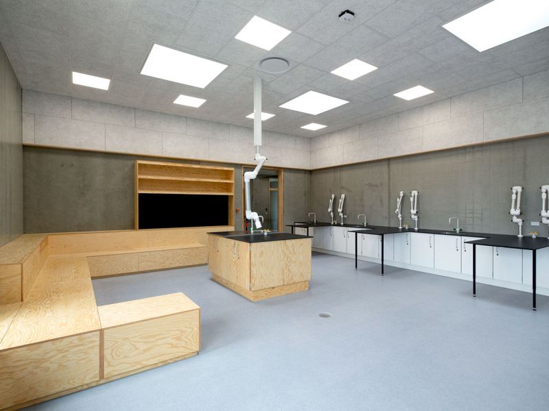 st_skoleinventar_01.jpg st_skoleinventar_01.jpg