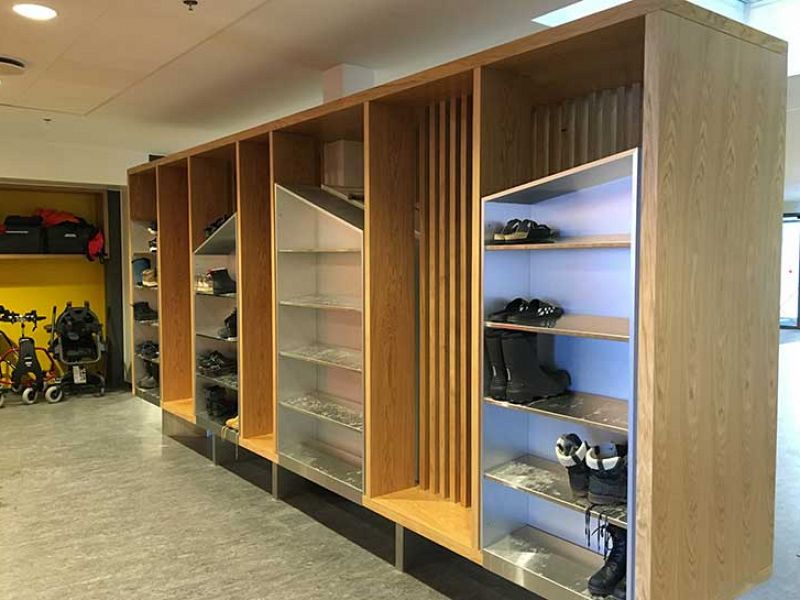 1-Klettaskóli-Island-Garderobe 1-Klettaskóli-Island-Garderobe