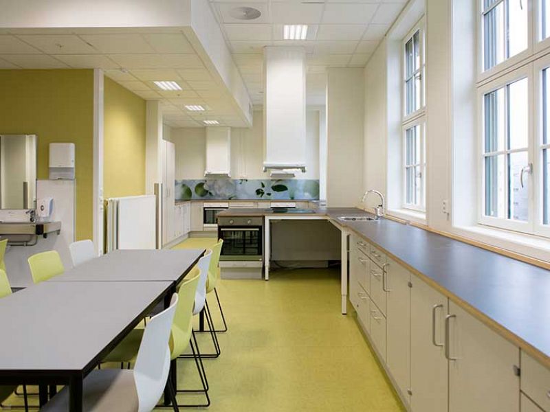 4-moehlenpris-oppveksttun-skole-køkken 4-moehlenpris-oppveksttun-skole-køkken