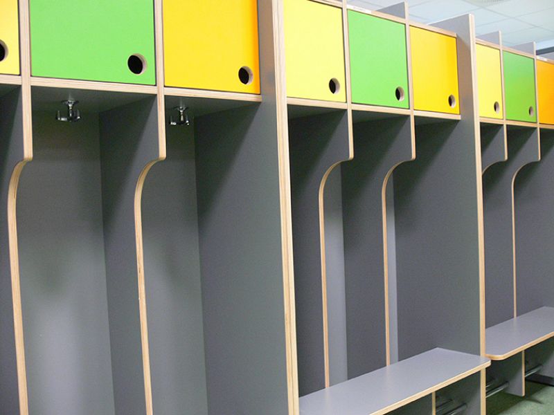 raumyr-skole-garderobe-4 raumyr-skole-garderobe-4