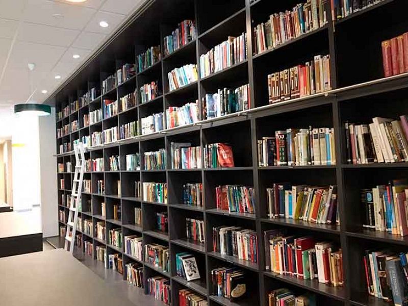 1-stokke-ungdomsskole-bibliotek 1-stokke-ungdomsskole-bibliotek