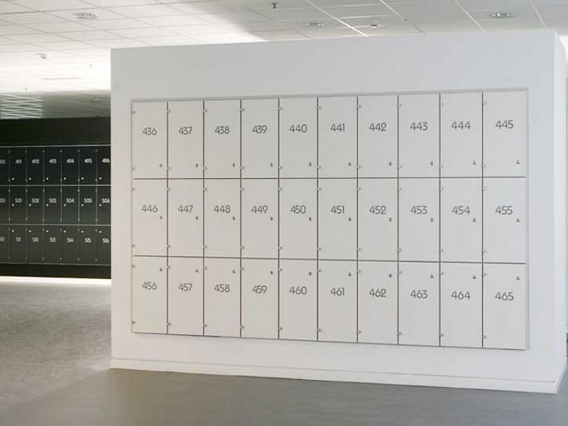 1_lockers.jpg 1_lockers.jpg