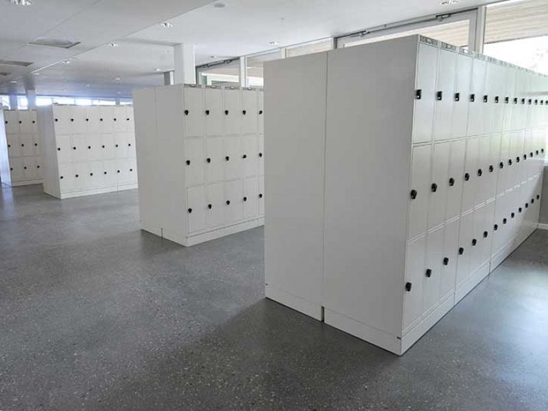 3_lockers.jpg 3_lockers.jpg