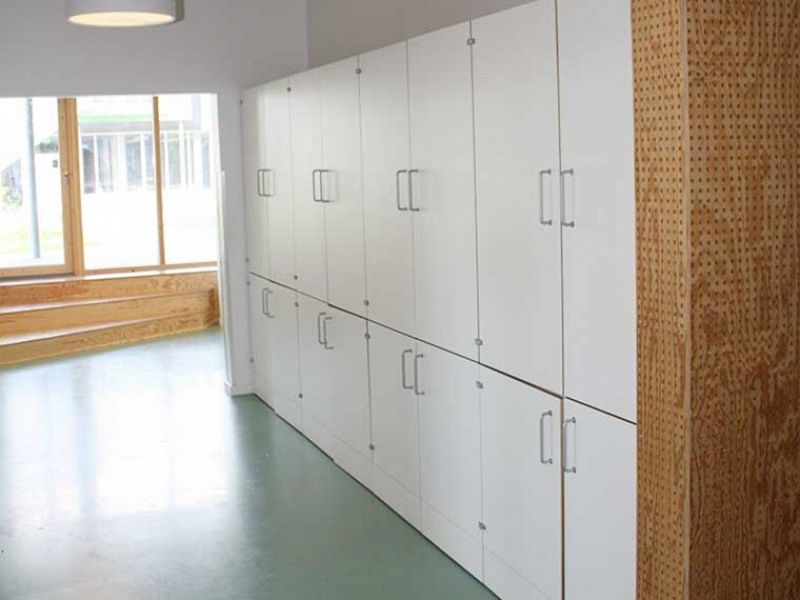 Vilhelmsro-Skole-Garderobe Vilhelmsro-Skole-Garderobe